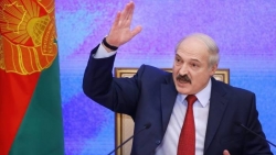 Nga hành động tỏ lòng ủng hộ Belarus, Tổng thống Lukashenko tố Mỹ 'mượn gió bẻ măng'