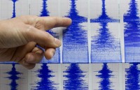 iran dong dat gan tehran 1 nguoi thiet mang