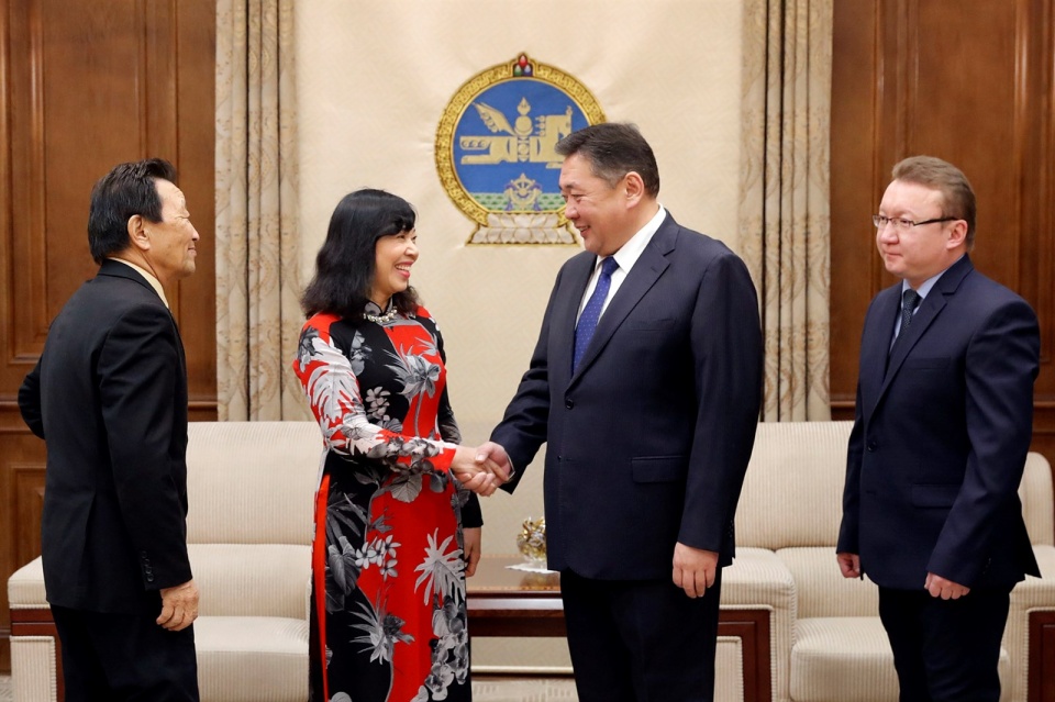 tang cuong quan he hop tac nhieu mat viet nam mong co