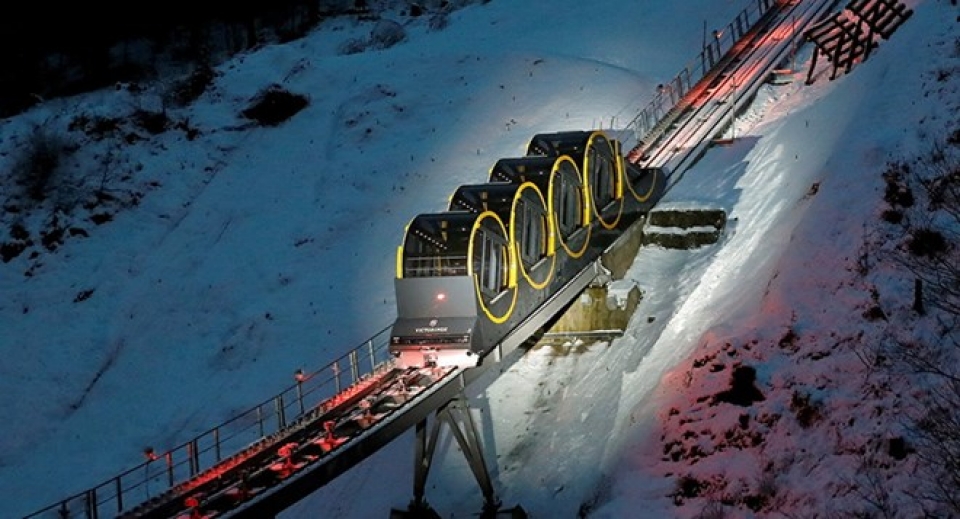 thuy sy xay tuyen duong sat cap keo co do doc lon nhat the gioi