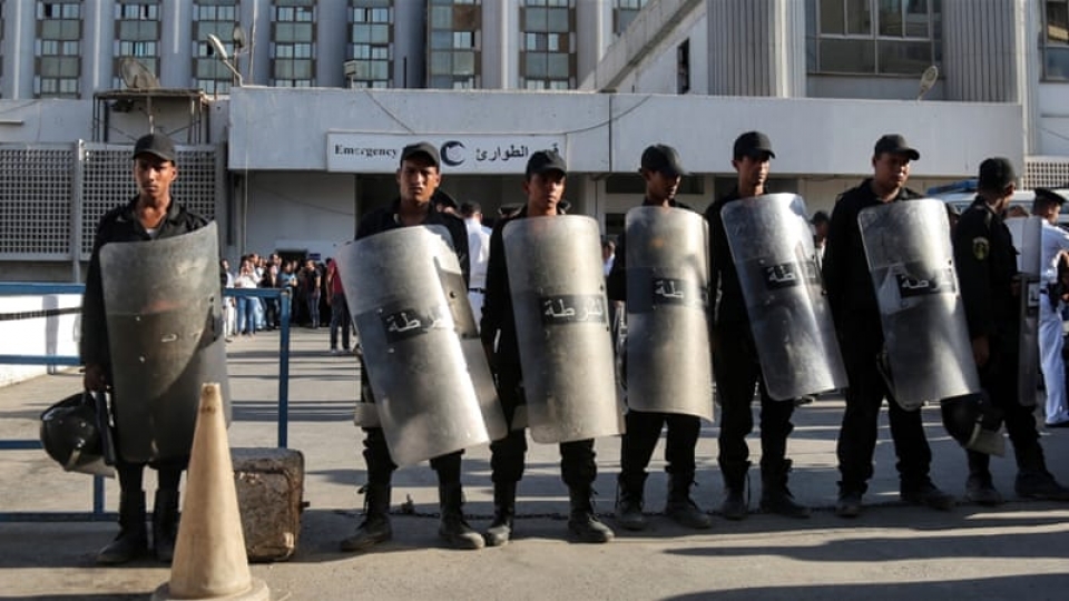 ai cap 230000 nhan vien an ninh ra quan dip giang sinh