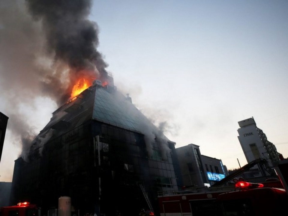 Tổng thống Hàn Quốc cam kết làm rõ vụ hỏa hoạn tại Jecheon tong thong han quoc cam ket lam ro vu hoa hoan tai jecheon