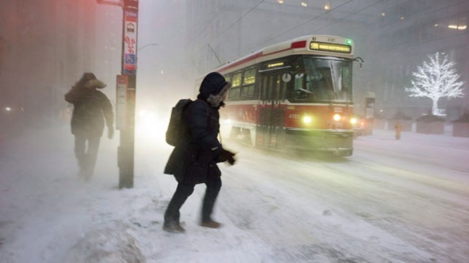 canada bao dong tinh trang ret dam bat thuong