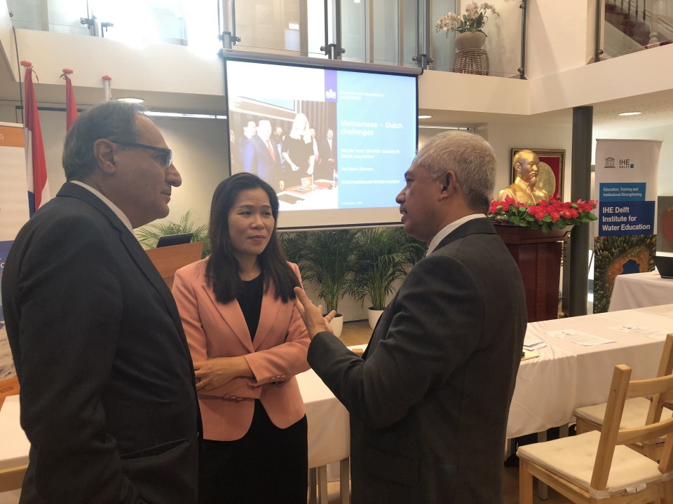 hoi nghi ban tron ve bien doi khi hau va an ninh lan thu 8