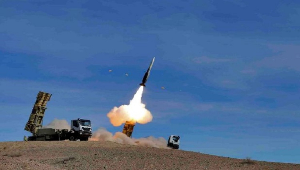 iran thua nhan moi thu nghiem ten lua dan dao tam trung