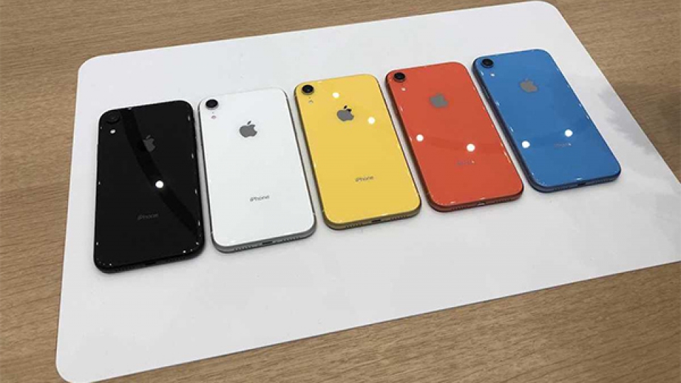 my mac che bai iphone xr tau tan duoc nhieu nhat thang 11