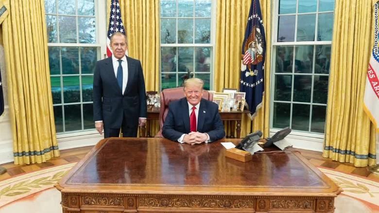 nga my da quay tro lai cac quy tac giao thuc thoi mien tay hoang da