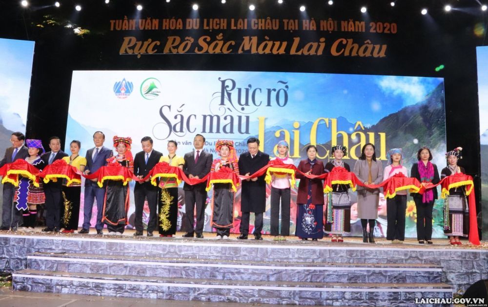 Rực rỡ sắc màu Lai Châu tại Hà Nội