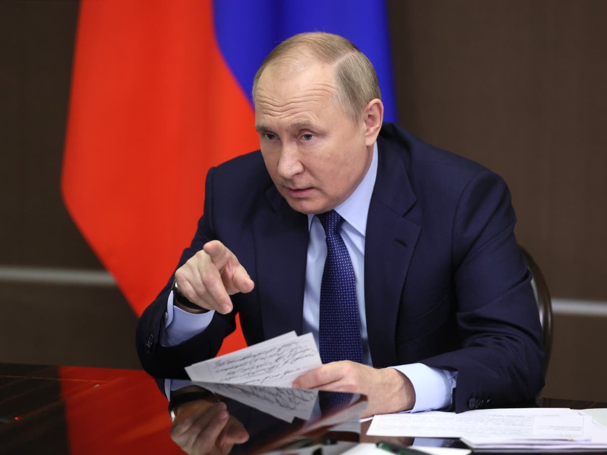Thế giới 'nín thở' chờ Tổng thống Putin, khủng hoảng Ukraine đến 'ngã ba lịch sử'