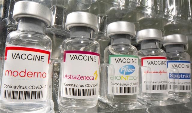 Covid-19: EU chính thức khuyến nghị tiêm kết hợp vaccine, Italy đồng ý tiêm cho trẻ 5-11 tuổi. (Nguồn: Reuters)