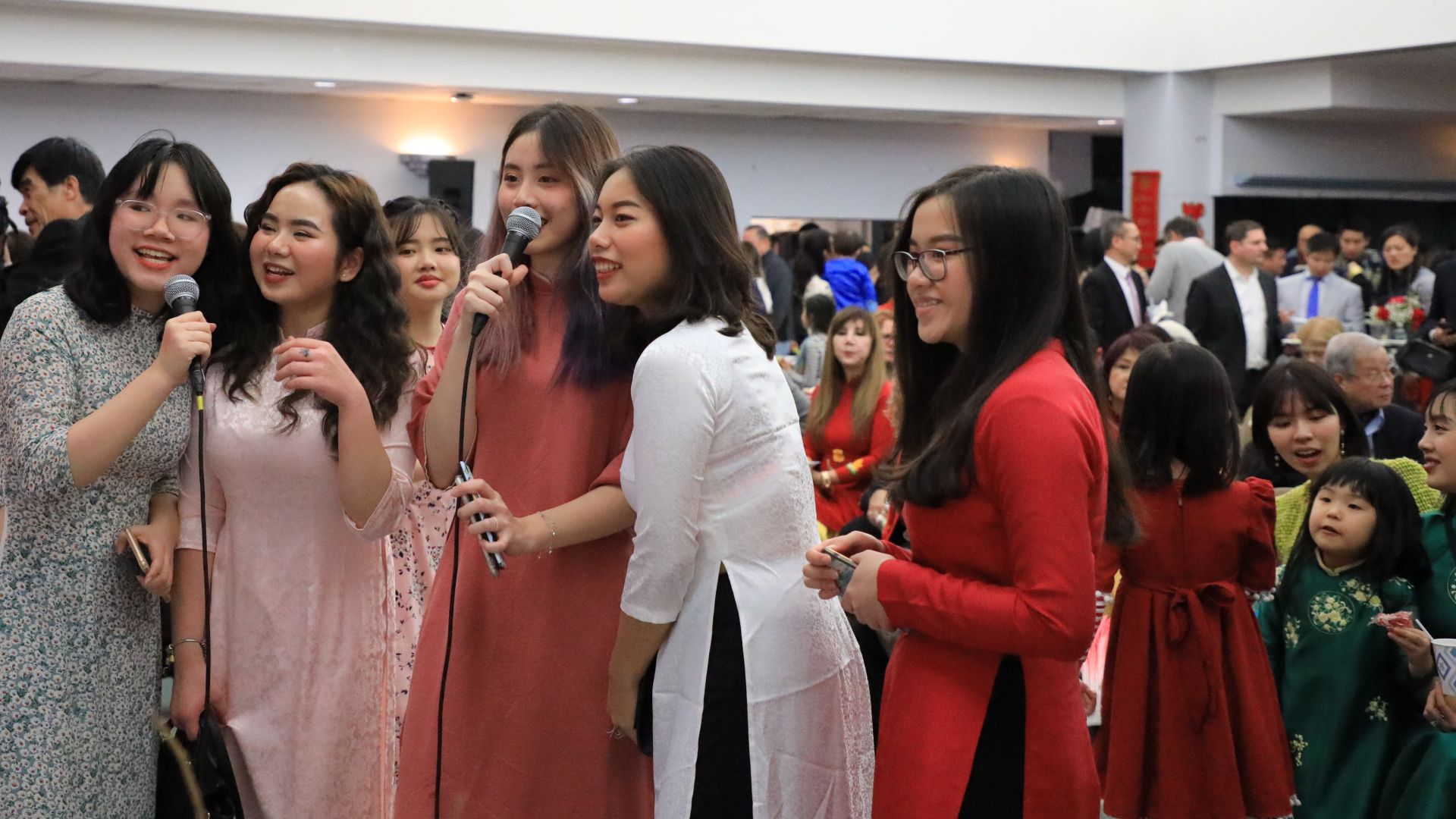 phai doan dai dien thuong truc viet nam tai lien hop quoc to chuc tet cong dong canh ty 2020