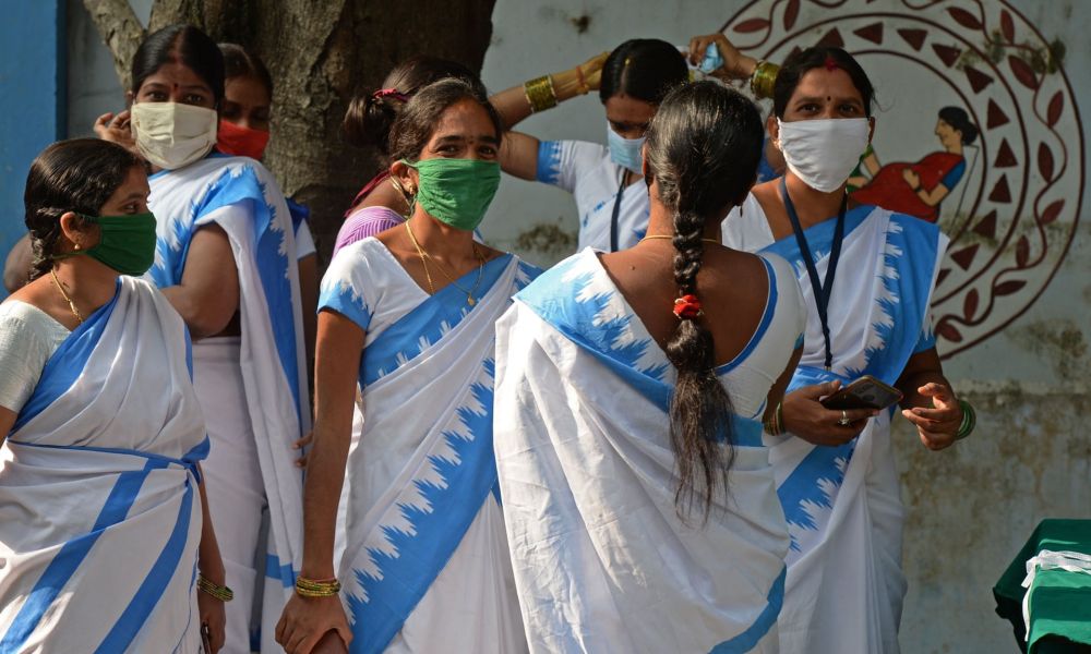 Covid-19: Ấn Độ mở rộng tiêm chủng miễn phí vaccine Covid-19; Nhật Bản ban bố tình trạng khẩn cấp?