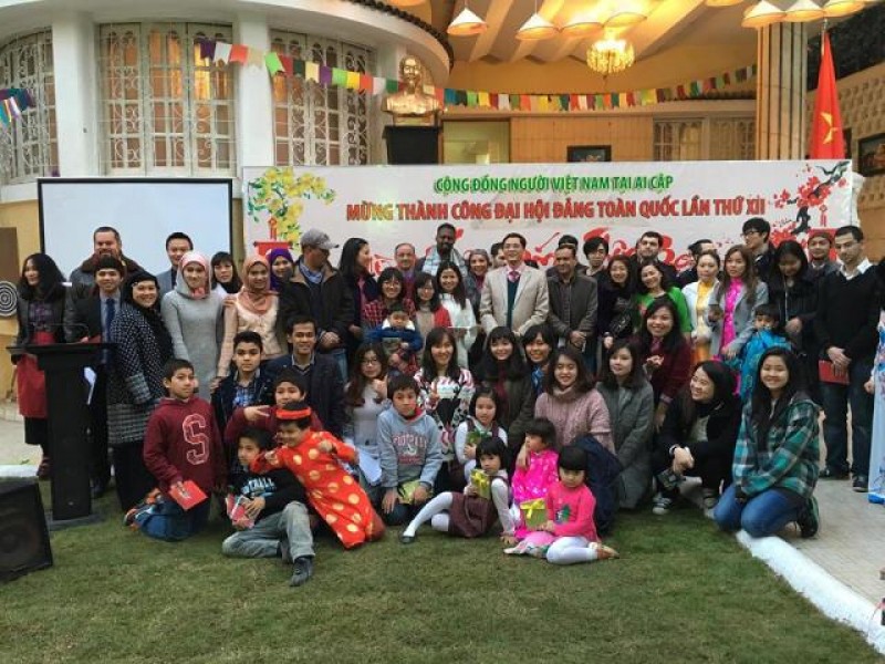 ba con tai ai cap vui don xuan moi