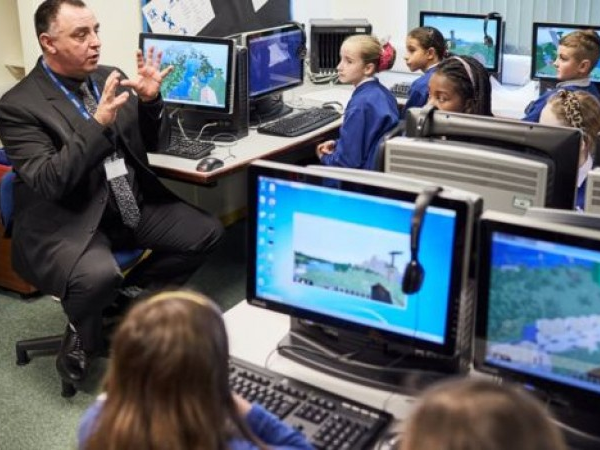 cong nghe quyet dinh chat luong giao duc hien dai