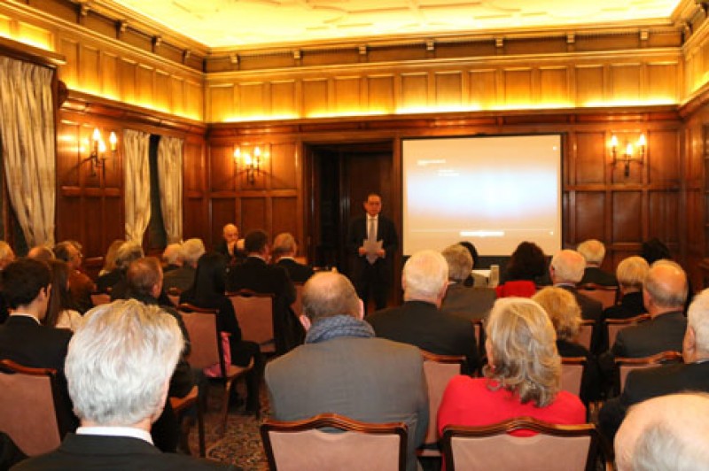 "Hoan hô Việt Nam! Các bạn rất tuyệt vời!" hoan ho viet nam cac ban rat tuyet voi