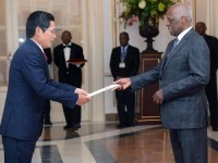 viet nam coi trong phat trien quan he huu nghi truyen thong voi angola