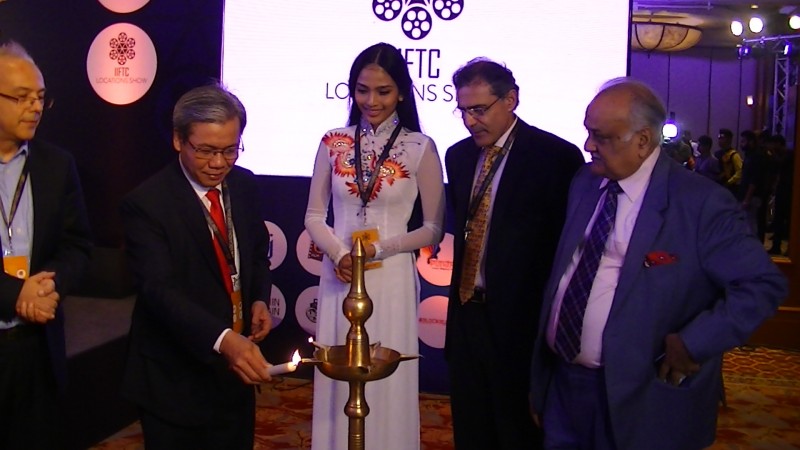 danh thuc tiem nang hop tac viet nam bollywood