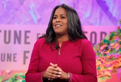 Thasunda Brown Duckett - CEO nữ gốc Phi điều hành quỹ 1.300 tỷ USD tại Mỹ