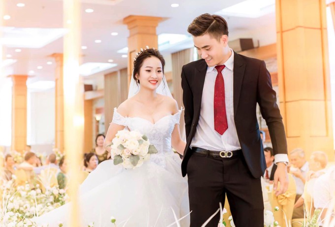 Vũ Thành An - Nguyễn Tú Anh