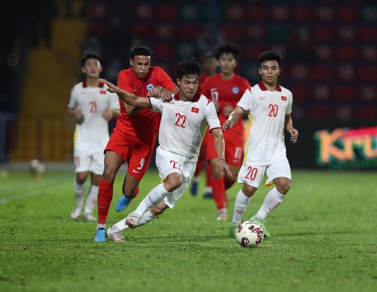 thua dam u23 viet nam hlv u23 singapore do loi cho ban to chuc