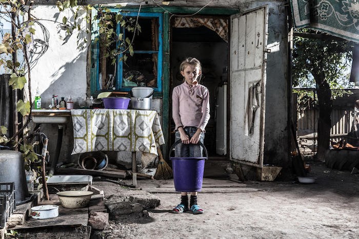 Cô bé Sasha, 9 tuổi ở Bakhmutka, Donetsk, miền Đông Ukraine. (Nguồn: UNICEF)