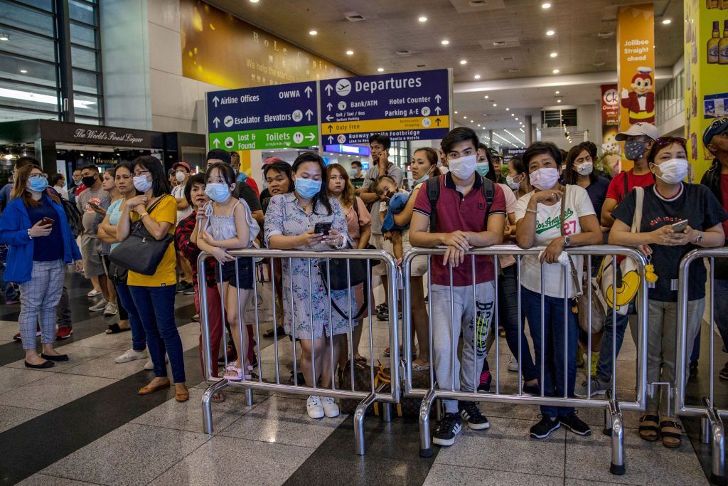 cap nhat 20h ngay 143 manila ap lenh gioi nghiem 97 ca tu vong o iran tay ban nha co 1500 ca mac covid 19