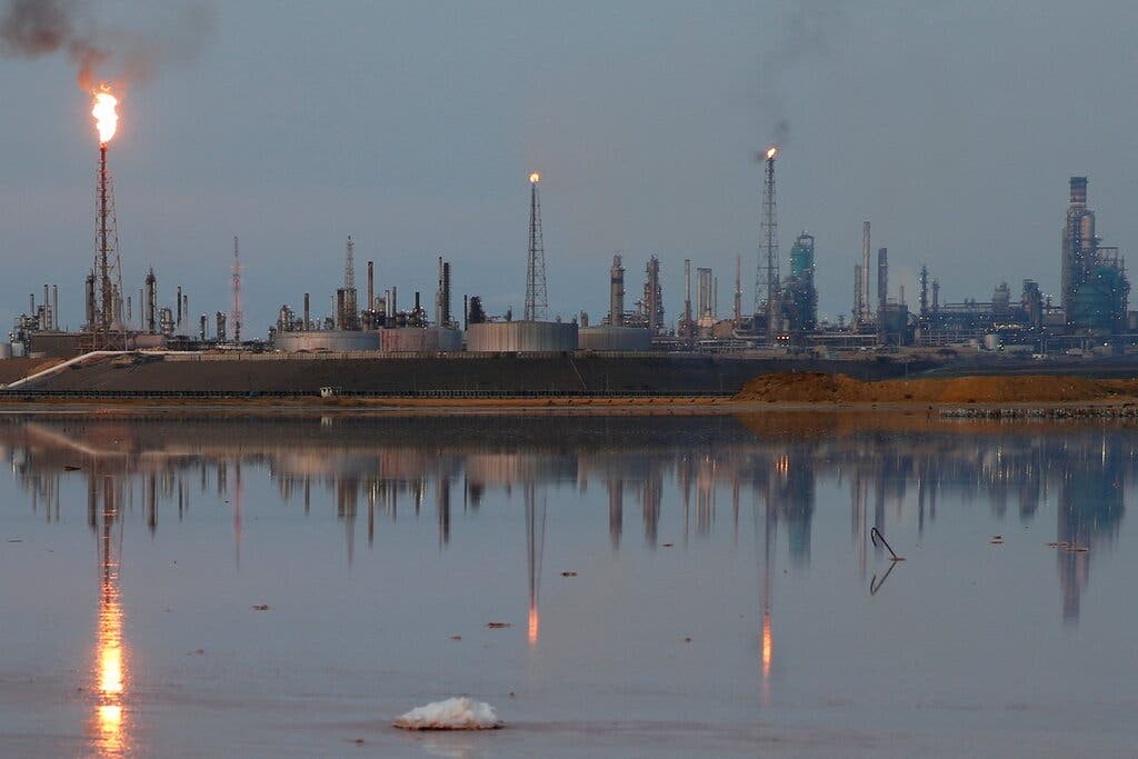 Khu liên hợp lọc hóa dầu Amuay ở Punto Fijo, Venezuela. (Nguồn: Reuters)