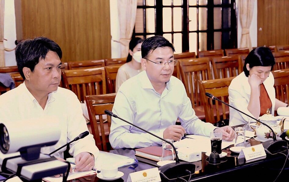 Pháp lệnh 1993 về quyền ưu đãi, miễn trừ dành cho thành viên CQĐD ngoại giao