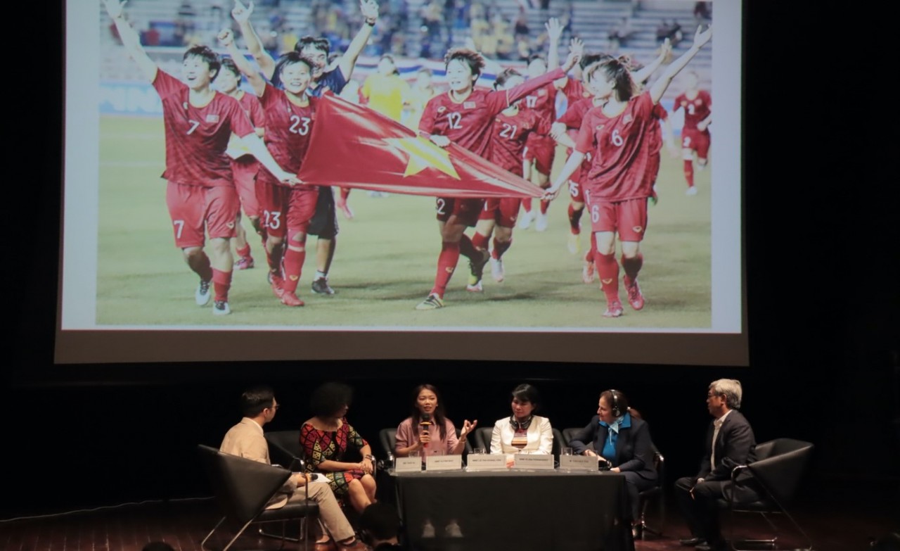 Đưa thể thao nữ đến gần hơn với công chúng