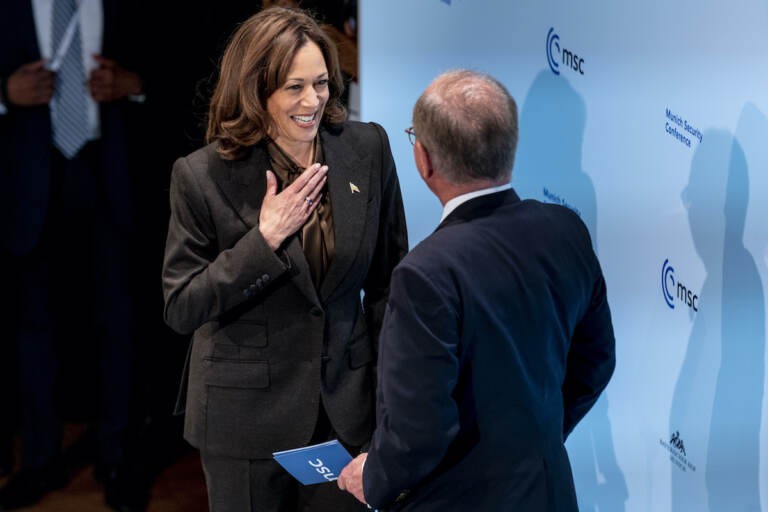 Phó Tổng thống Mỹ Kamala Harris tại Hội nghị An ninh Munich ngày 19/2/2022. (Nguồn: AP) Phó Tổng thống Mỹ Kamala Harris tại Hội nghị An ninh Munich ngày 19/2/2022. (Nguồn: AP)