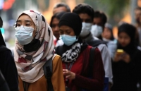 mot nguoi duc goc viet tu vong vi covid 19