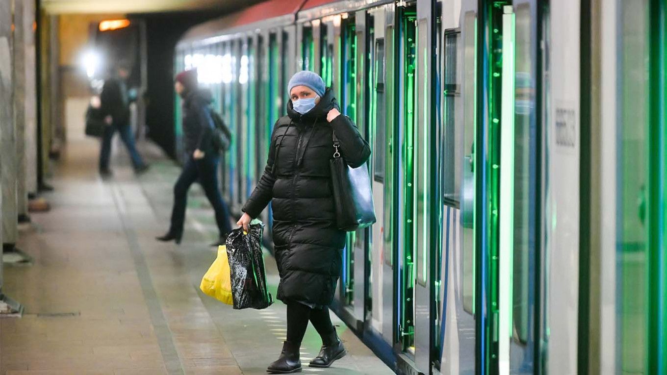 Dịch Covid-19: Nga rơi vào nhóm 10 nước nhiều ca nhiễm nhất, Ấn Độ dự báo đạt đỉnh trong tháng 5 dich covid 19 nga roi vao nhom 10 nuoc nhieu ca nhiem nhat an do du bao dat dinh trong thang thang 5