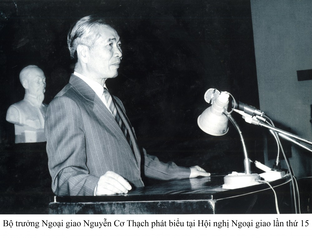 chu truong cua bo truong nguyen co thach ve dao tao doi ngu can bo nghien cuu