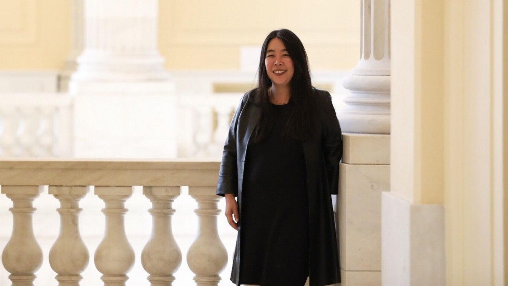 Bà Erika Moritsugu, một người Mỹ gốc Nhật Bản vào vị trí Phó trợ lý tổng thống và điều phối viên cao cấp phụ trách cộng đồng người Mỹ gốc Á và các đảo Thái Bình Dương. (Nguồn: Reuters)