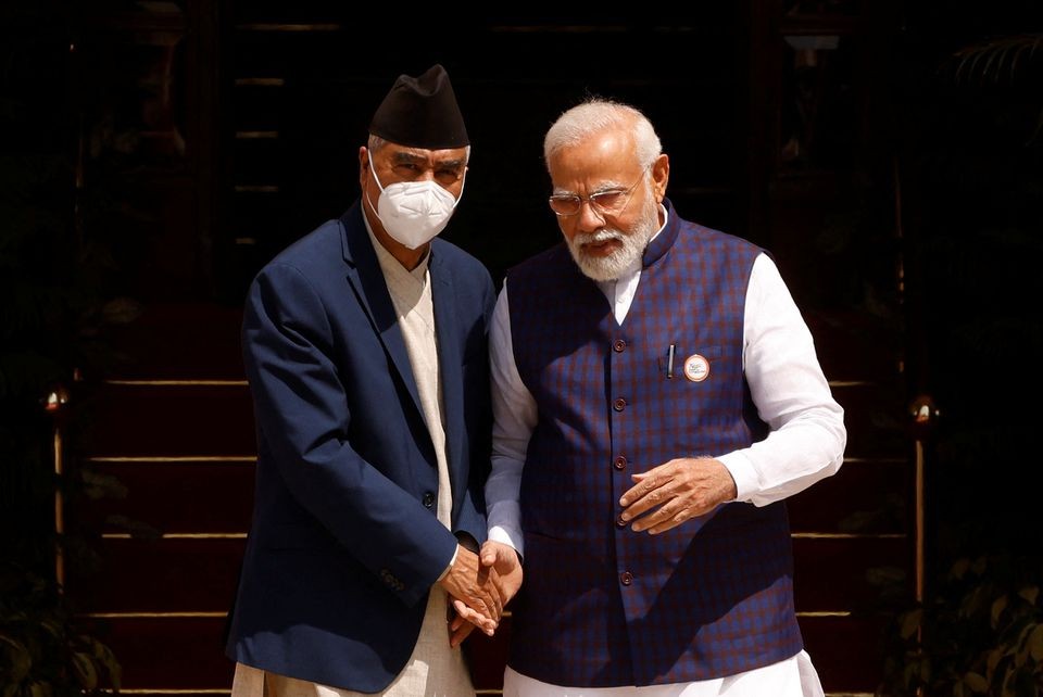 Thủ tướng Nepal Sher Bahadur Deuba đã gặp người đồng cấp Ấn Độ Narendra Modi trong chuyến thăm Ấn Độ đầu tiên của ông Deuba từ khi nhậm chức hồi tháng 7 năm ngoái. (Nguồn: Reuters)