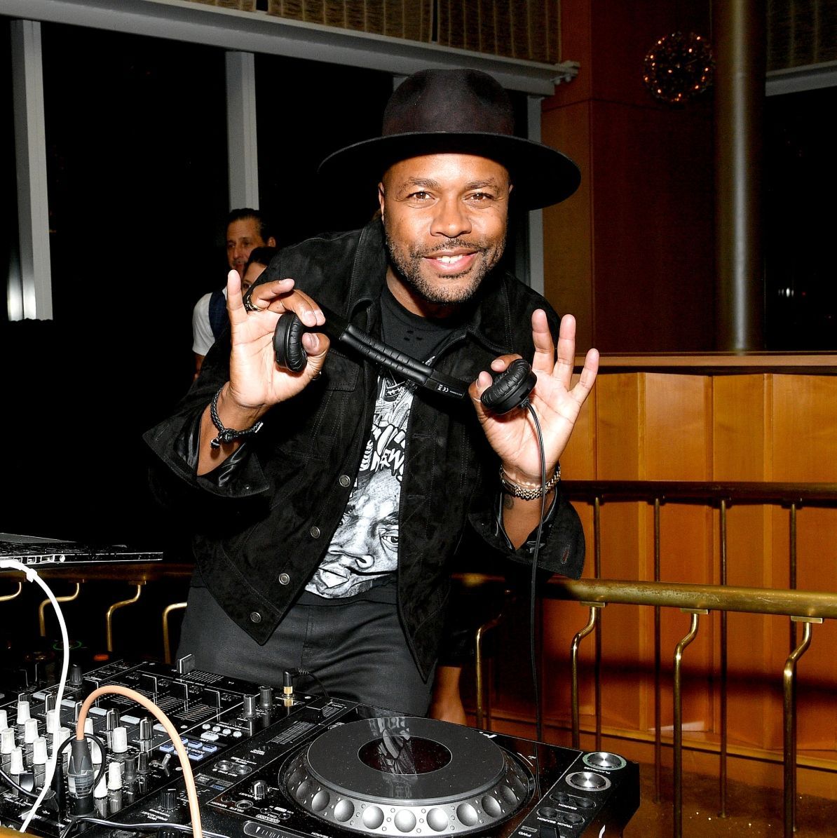 internet hoan thien hon nho covid 19