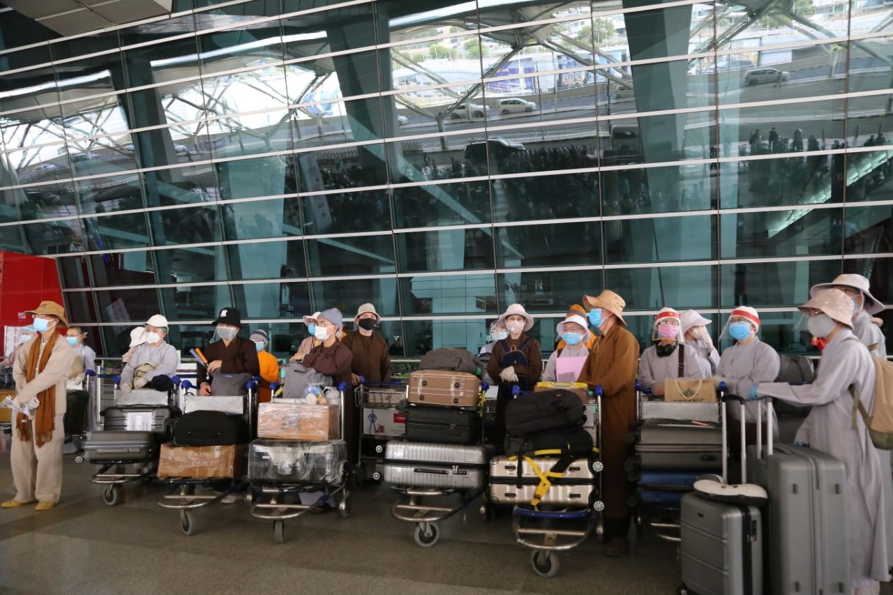 an do am nghia dong bao noi tam dich covid 19