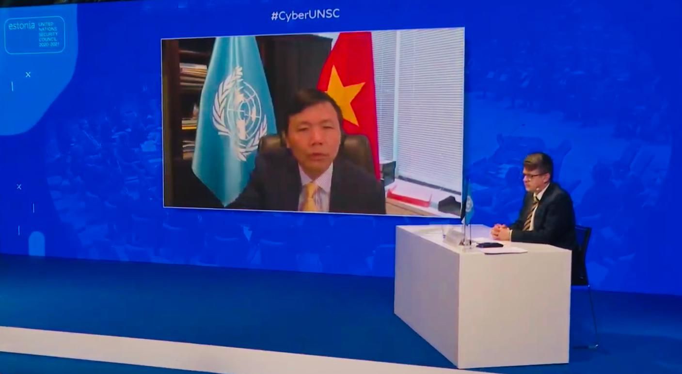 hoi dong bao an lhq thao luan van de on dinh khong gian mang