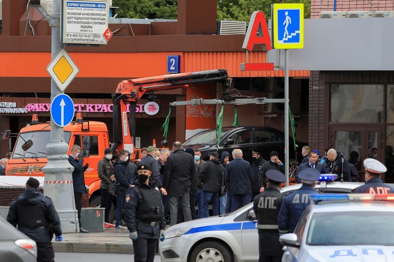 Nga: Cảnh sát 'hóa giải' vụ bắt cóc con tin tại ngân hàng ở thủ đô Moscow nga canh sat hoa giai vu bat coc con tin tai ngan hang o thu do moscow