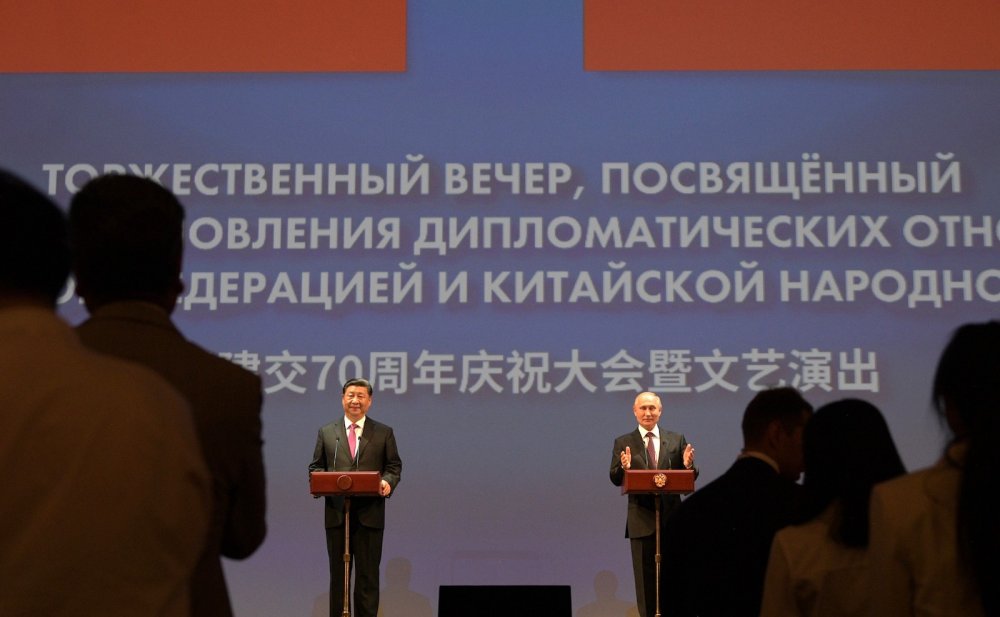 Chủ tịch Trung Quốc Tập Cận Bình và Tổng thống Nga Putin tại gala kỷ niệm 70 năm quan hệ ngoại giao Trung-Nga, năm 2019. (Nguồn: Kremlin.ru)