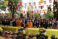 Đại lễ Phật đản ấm tình quê hương ở Đức