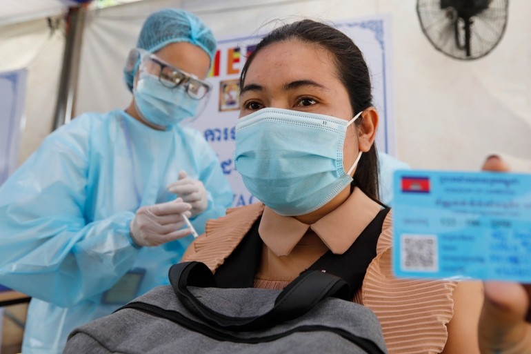 Tính đến nay, gần 15 triệu người tại Campuchia đã được tiêm ít nhất một mũi vaccine, chiếm 93,7% dân số. (Nguồn: EAP)