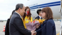 Tổng thống Hy Lạp tới Hà Nội, bắt đầu thăm chính thức Việt Nam