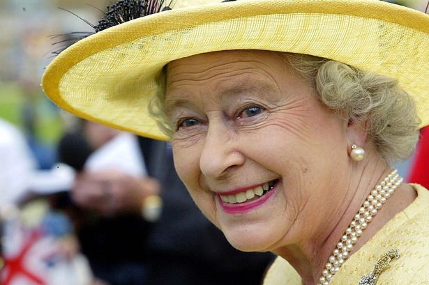 Nữ hoàng Anh gửi thư chúc may mắn tới đội tuyển Anh trước thềm trận chung kết EURO 2020. (Nguồn: Getty)