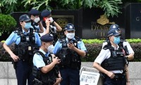 Hong Kong (Trung Quốc) mạnh tay 'bóc mẽ' chiêu trò lừa đảo 'việc nhẹ lương cao'