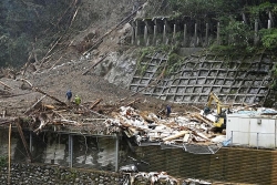 Khẩn trương tìm kiếm, cứu nạn hai công dân Việt Nam mất tích sau siêu bão Haishen ở Nhật Bản
