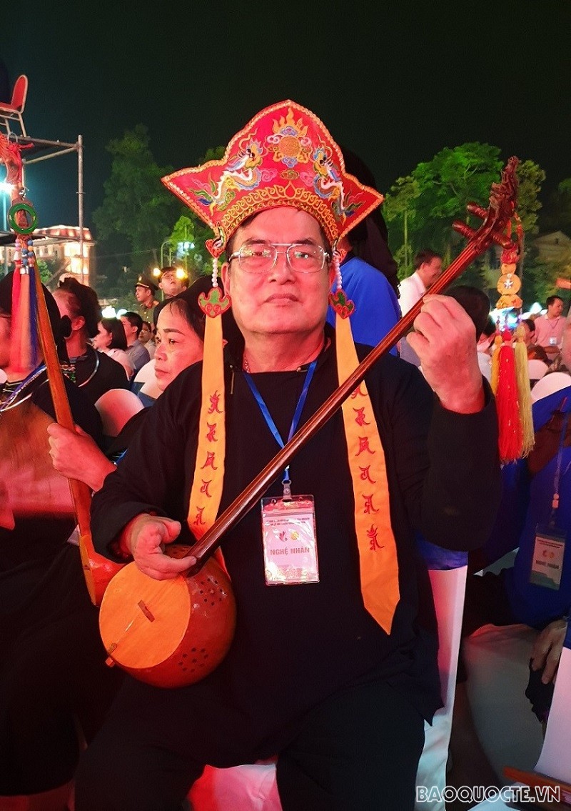 Nghệ nhân Then Nguyễn Văn Ngự (Hà Giang). (Ảnh: Vinh Hà) Nghệ nhân Then Nguyễn Văn Ngự (Hà Giang). (Ảnh: Vinh Hà)