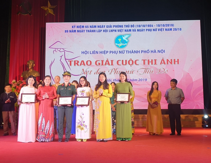 Tưng bừng Ngày hội Phụ nữ Thủ đô Sáng tạo – Khởi nghiệp tung bung ngay hoi phu nu thu do sang tao khoi nghiep