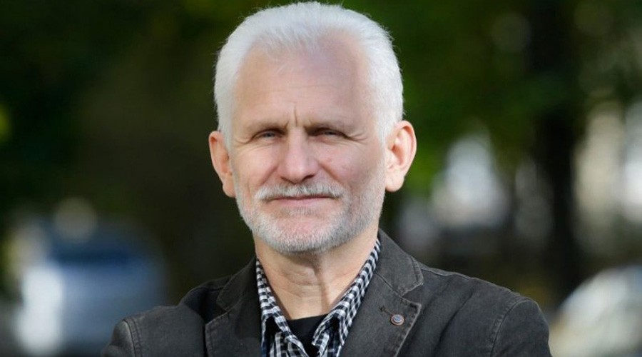 Nhà hoạt động nhân quyền Ales Bialiatski của Belarus là cá nhân đoạt giải Nobel Hòa bình 2022. (Nguồn: Twitter)