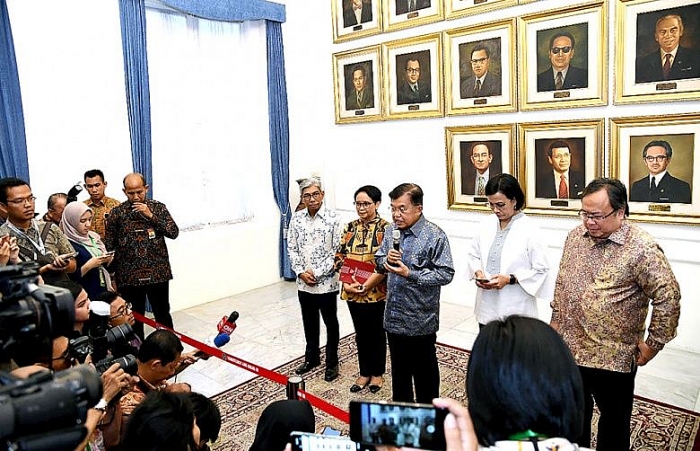 voi aid indonesia tang anh huong ngoai giao hay ne chi trich quoc te